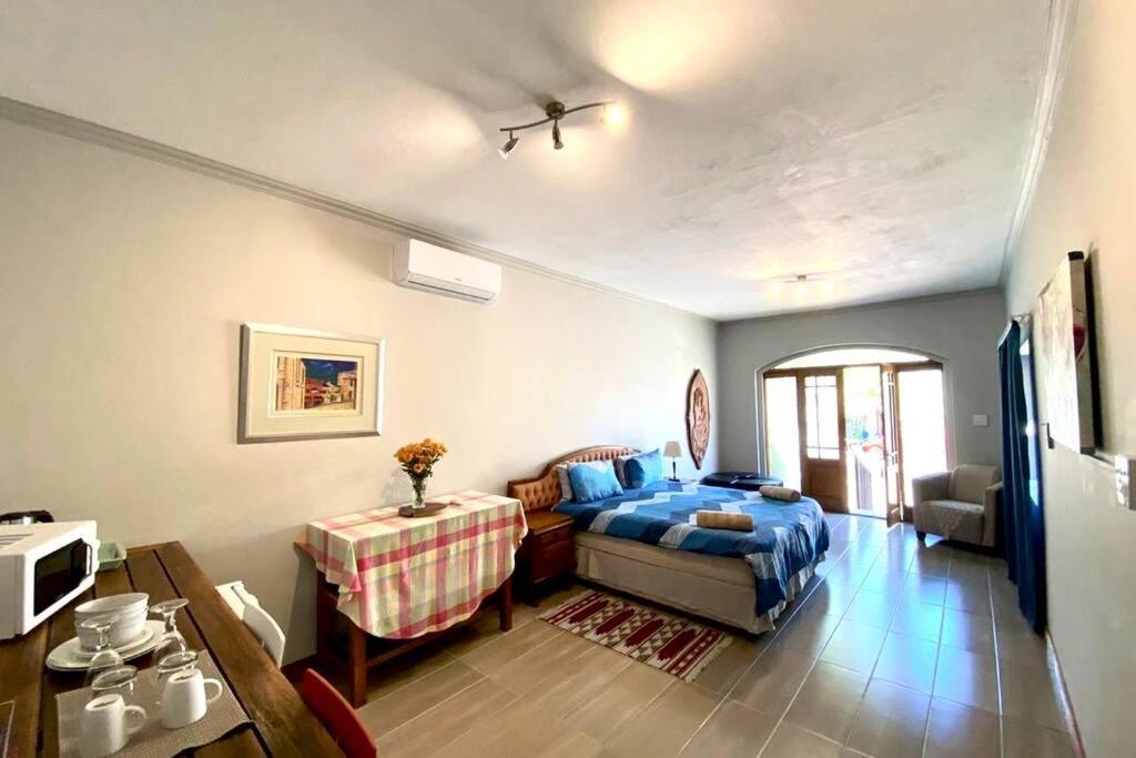Le Grec Wine Tram Apartment Franschhoek Zewnętrze zdjęcie
