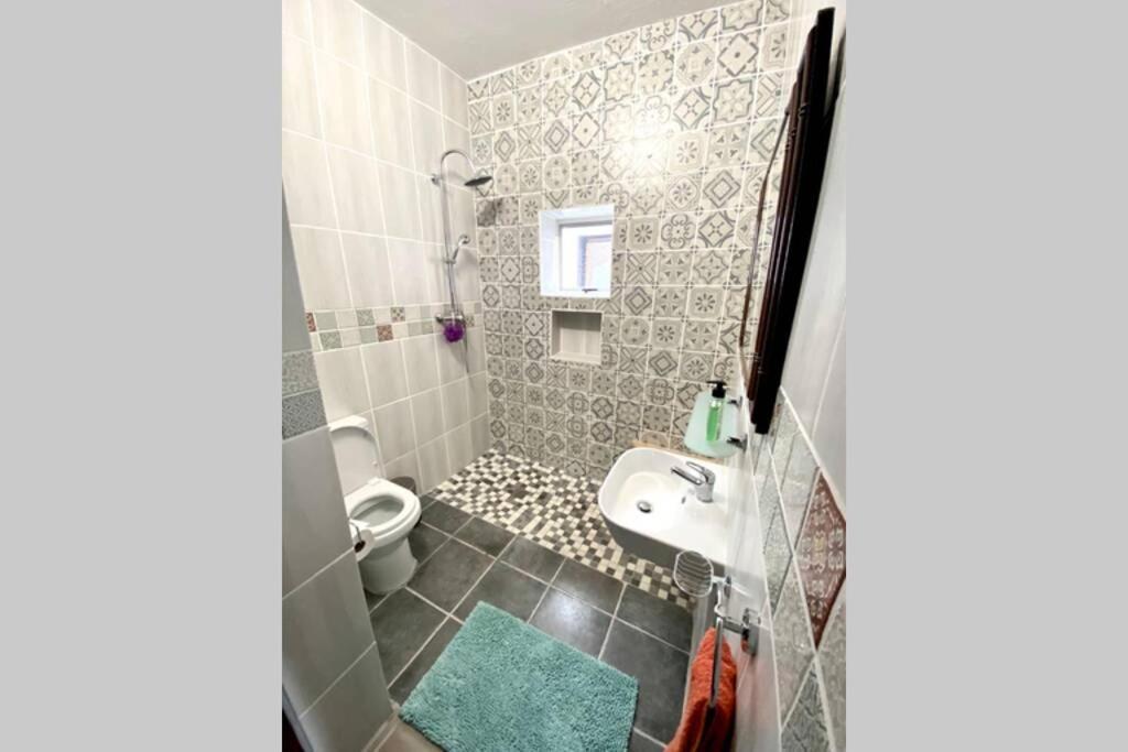 Le Grec Wine Tram Apartment Franschhoek Zewnętrze zdjęcie