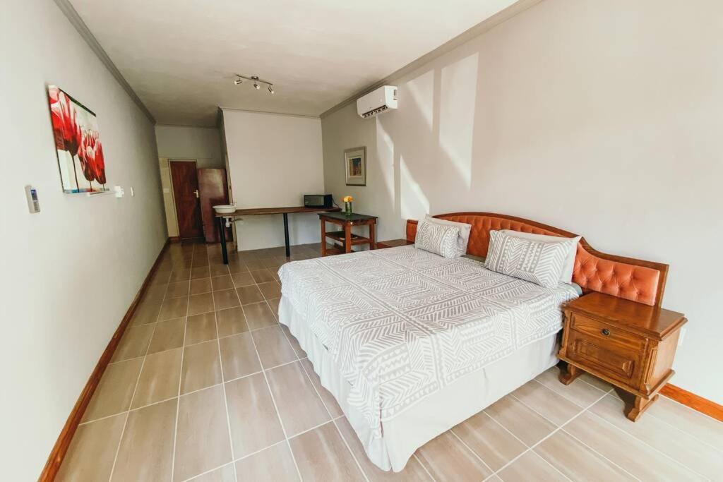 Le Grec Wine Tram Apartment Franschhoek Zewnętrze zdjęcie